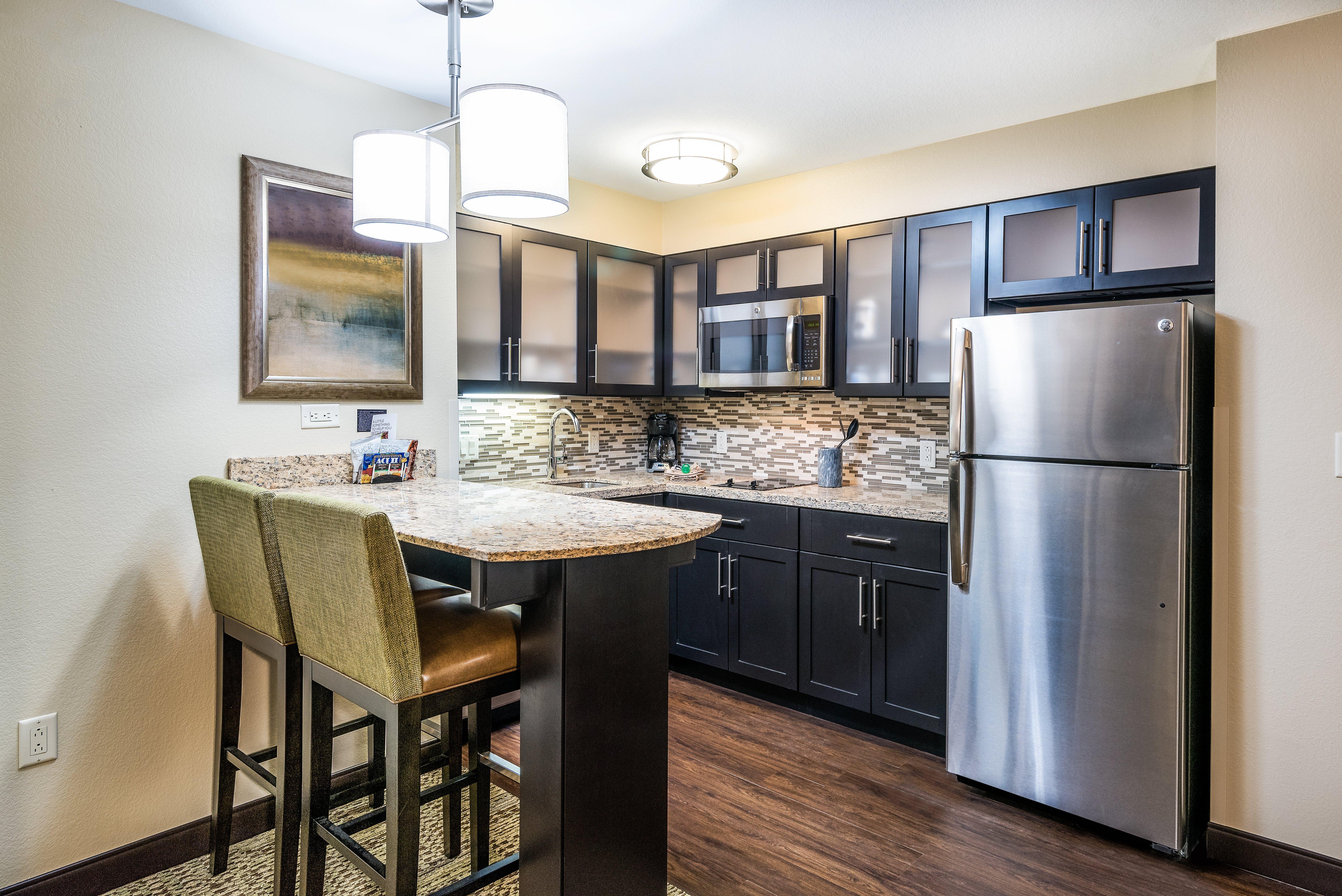 Staybridge Suites Eau Claire - Altoona By Ihg Eksteriør bilde