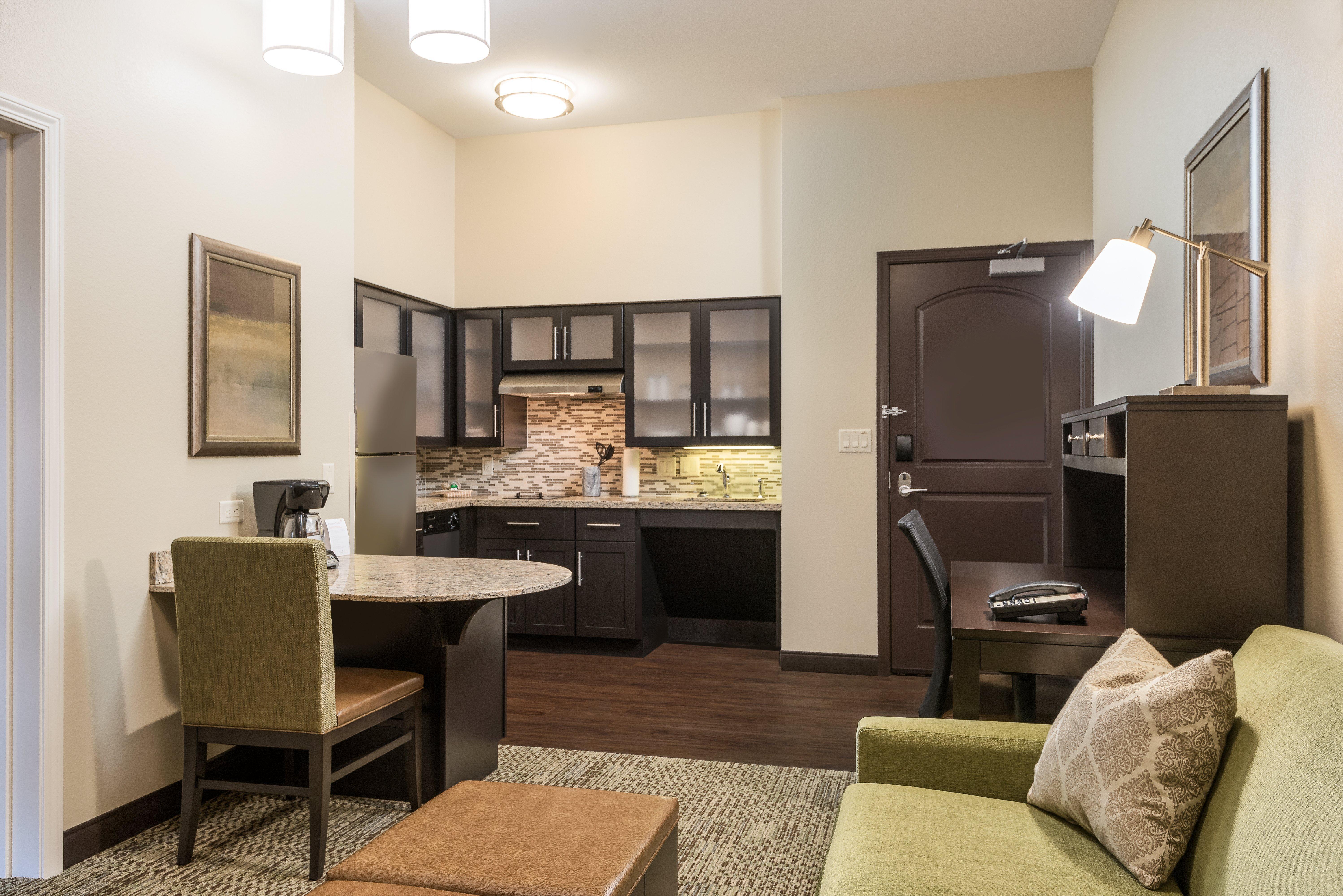 Staybridge Suites Eau Claire - Altoona By Ihg Eksteriør bilde